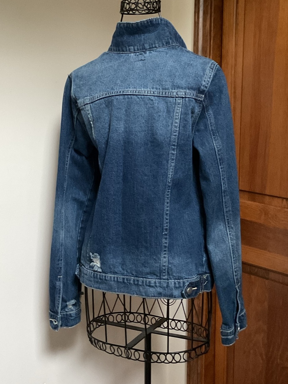 Joes jeans distressed Blue Denim Jacket - Women, Small - Picture 4 of 6